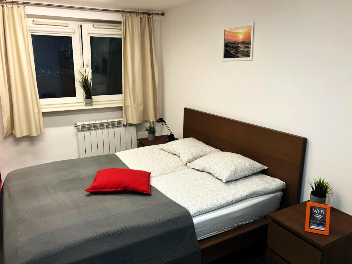Gallery Hotel Варшава Экстерьер фото